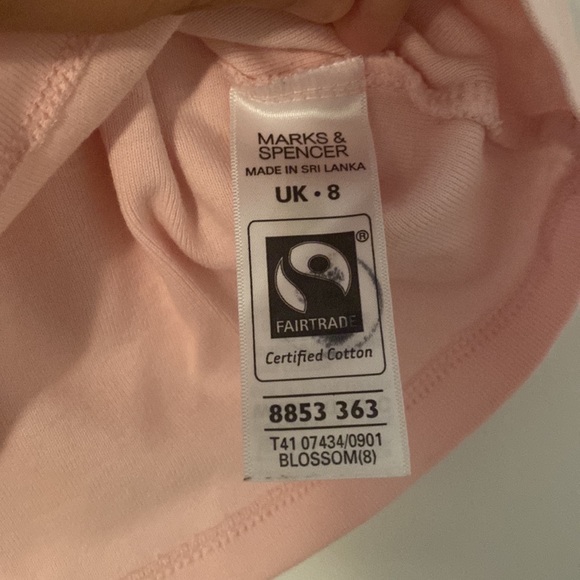 Pink v neck t shirt marks & Spencer - Picture 3 of 3